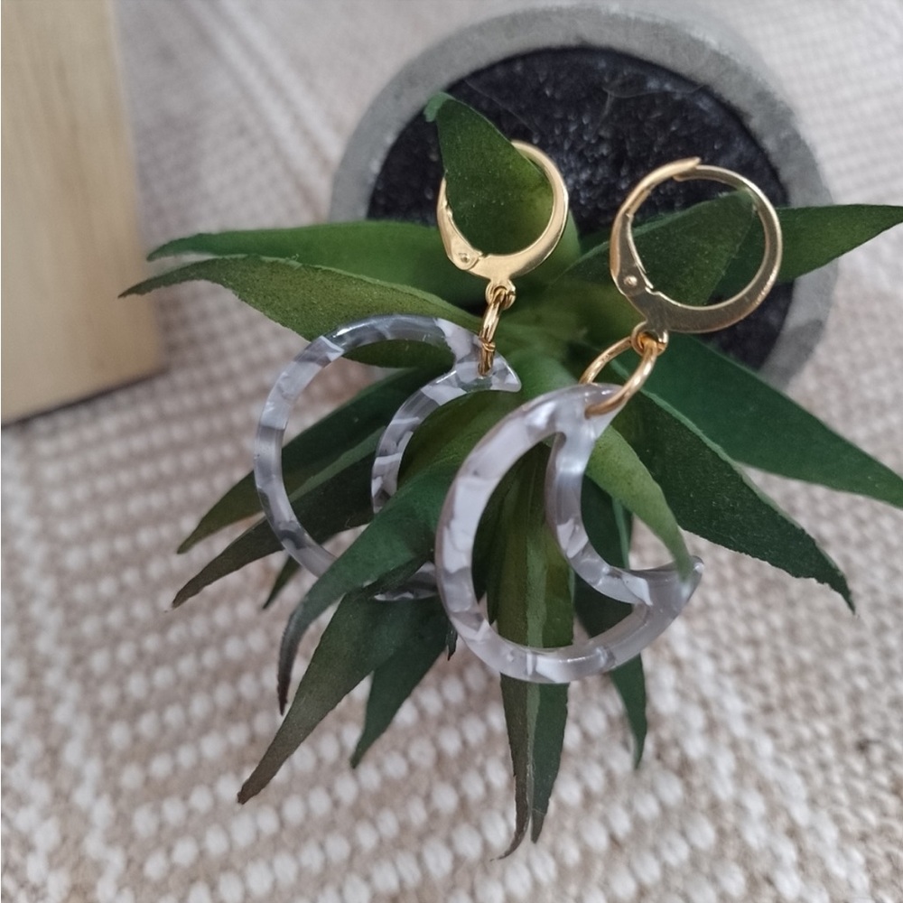 Beautiful Grey Marble-like Moon Shaped earrings with Gold hardware. NWOT